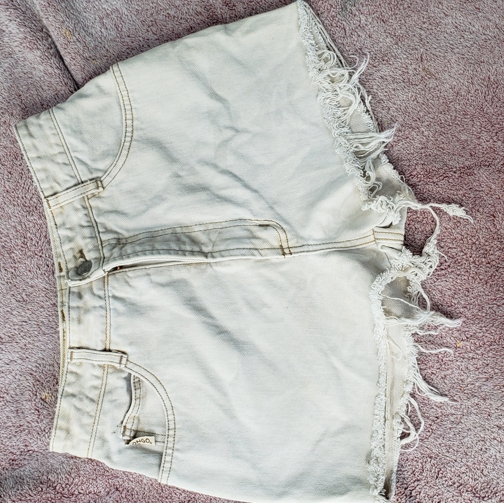 Size 2 Bongo cut off High waisted shorts